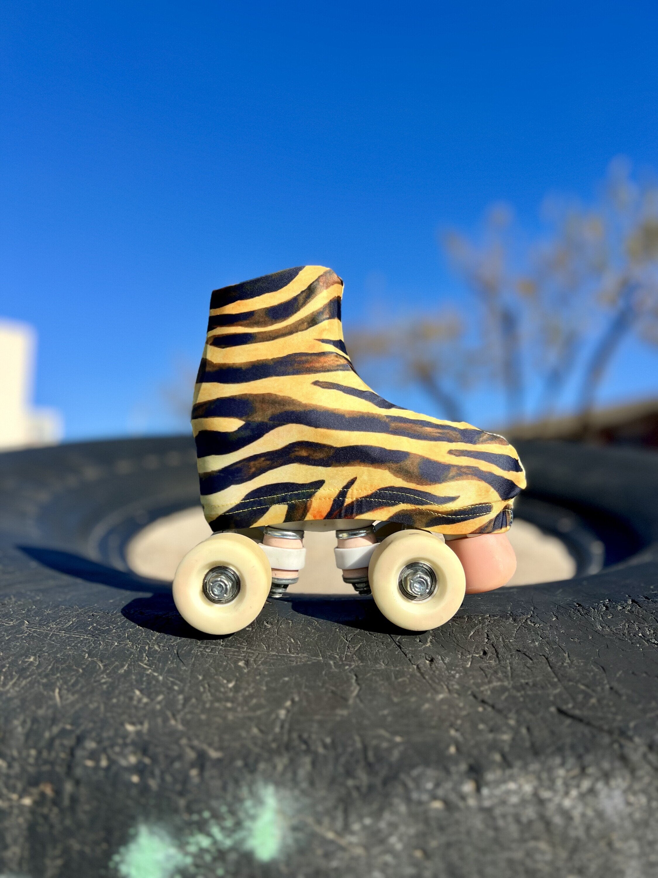 Cubrepatines TIGRE 🐯 | Rayas salvajes sobre ruedas | Los Patines de Sara